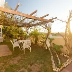 3 Bedroom Part House In The Scenic Durbanville Wine Lands Area, Holiday Facility