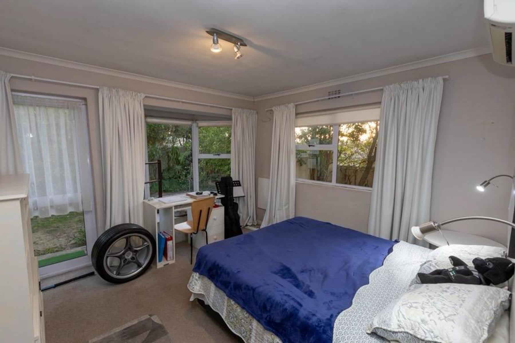 3 Bedroom Part House In The Scenic Durbanville Wine Lands Area, Facility Holiday home